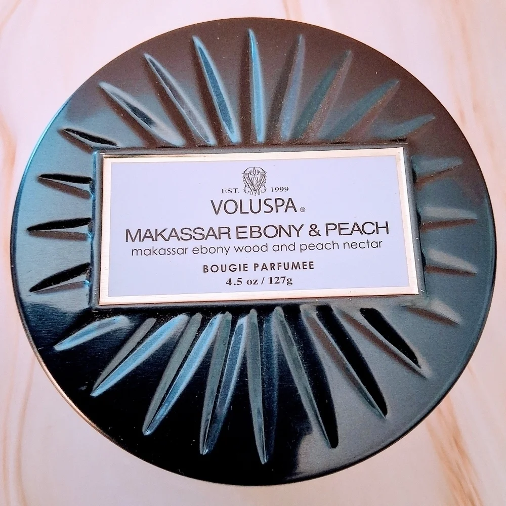 Voluspa Makassar Ebony & Peach Mini Tin Candle